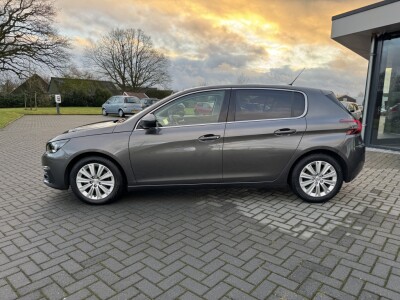 Peugeot-308-3