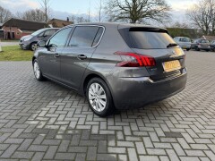 Peugeot-308-4