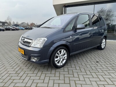 Opel-Meriva-2